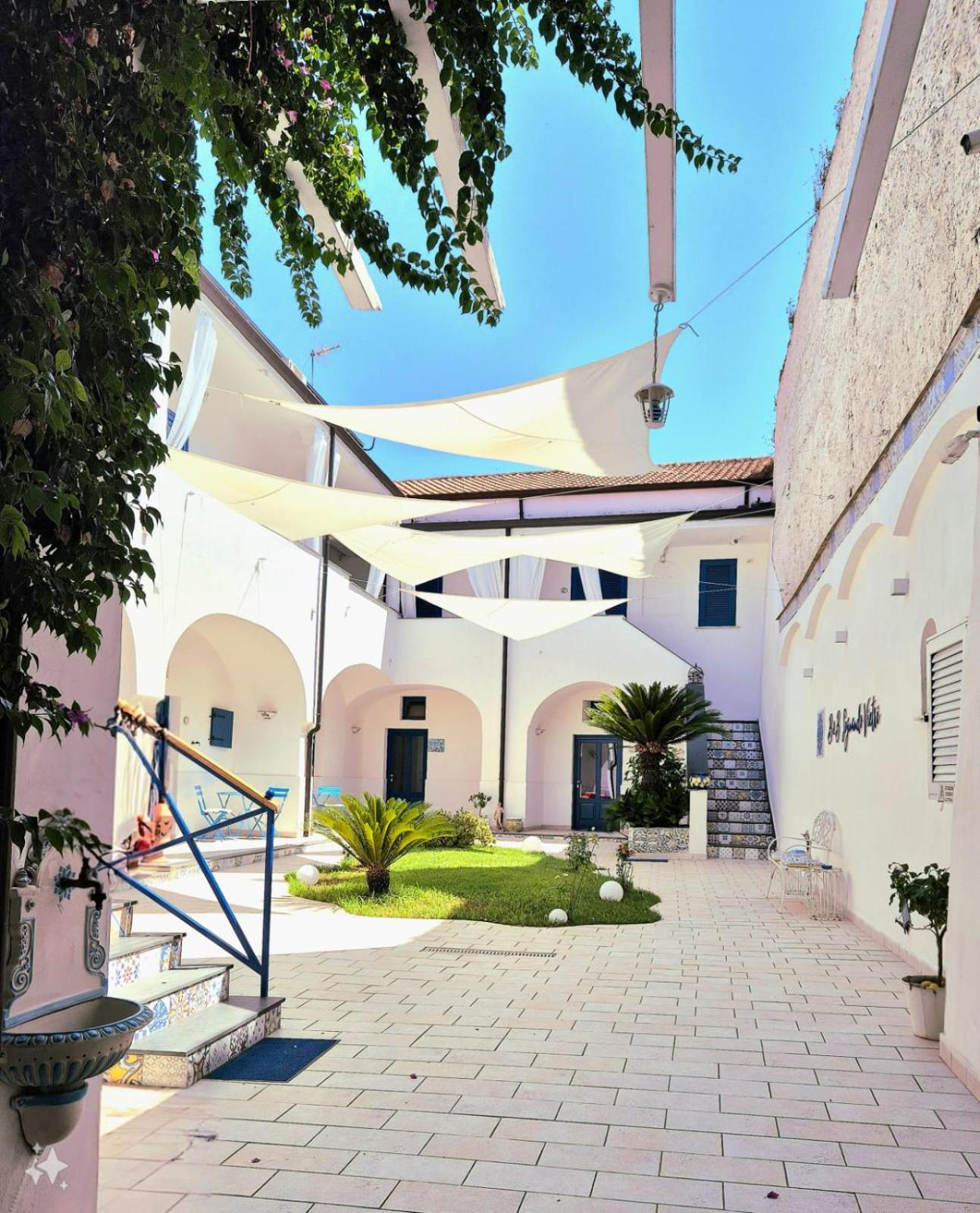 B&B Sognando Vietri E Spa Esclusiva 아베르사 외부 사진